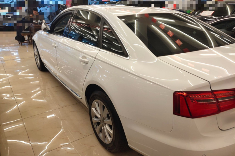 奥迪A6L 2015款 30 FSI 百万纪念舒享型车身外观6003