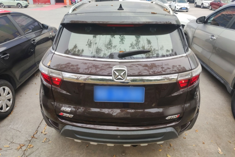 江铃 驭胜S330 2016款 1.5L GTDi 自动两驱尊贵版车身外观6004