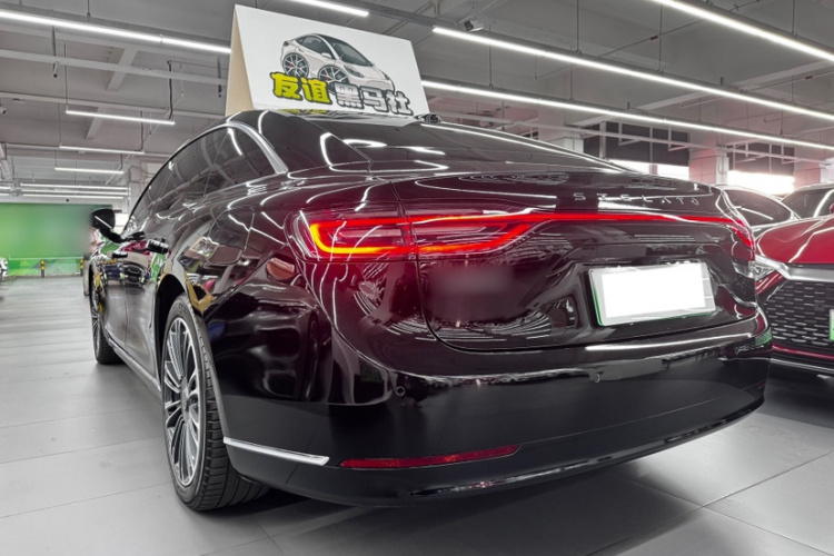 鸿蒙智行 享界S9 2024款 纯电 Ultra 四驱旗舰版车身外观6004