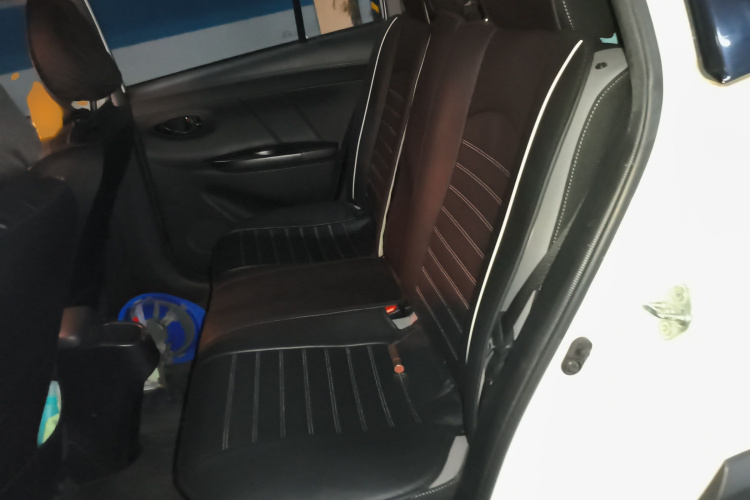 丰田 YARiS L 致炫 2020款 致炫X 1.5L CVT领先版中控内饰7004