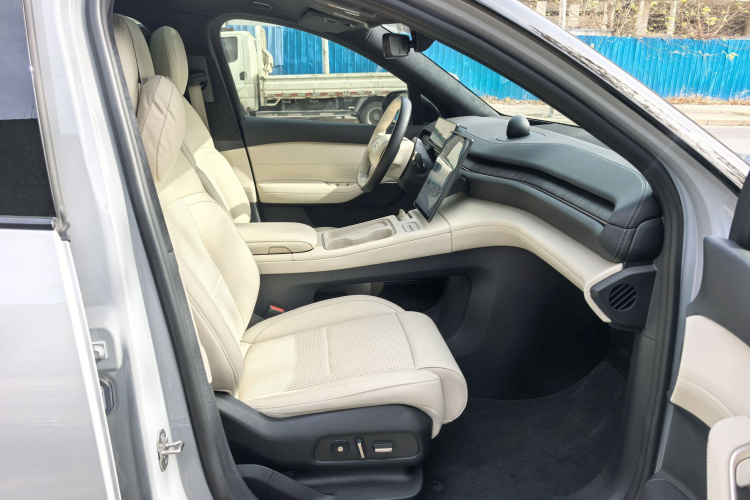 蔚来ES6 2023款 75kWh局部细节41