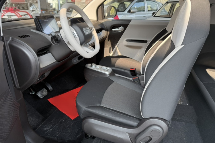 长安启源 长安Lumin 2026款 宝藏版 205km 酷爱米 宁德中控内饰7002