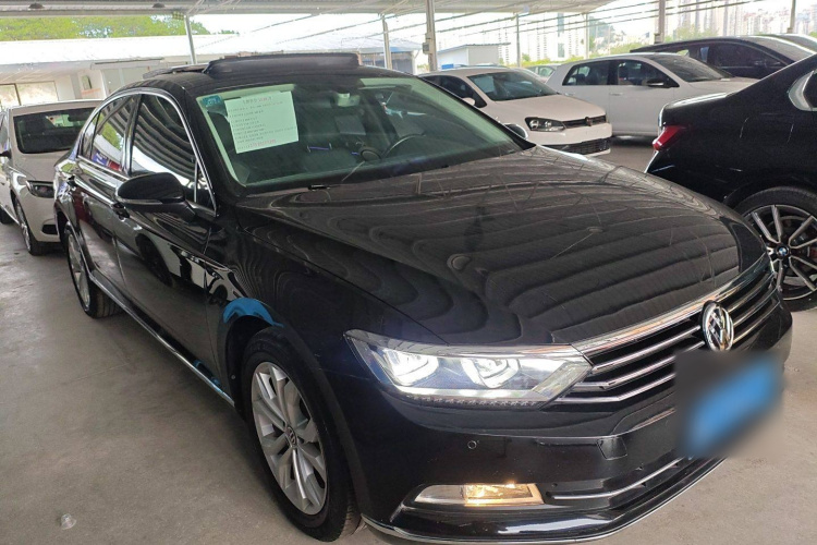 大众 迈腾 2019款 330TSI DSG 豪华型 国VI车身外观3