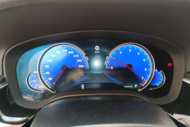 宝马5系 2018款 525Li M运动套装局部细节14