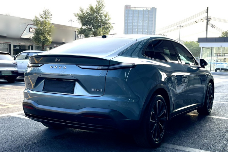 乐道L60 2024款 60kWh 后驱版车身外观6002