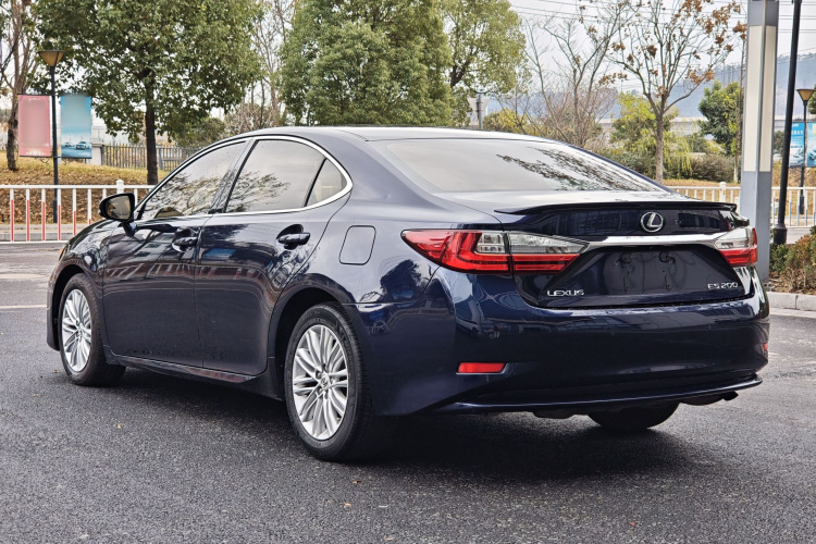 雷克萨斯ES 2015款 200 精英版车身外观6006