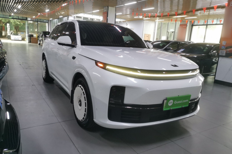 理想汽车 理想L7 2023款 Pro车身外观3