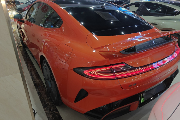 小米汽车 小米SU7 2024款 后驱超长续航高阶智驾Pro版车身外观4