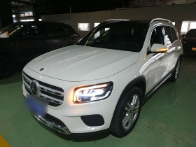 奔驰GLB 2023款 GLB 200 动感型