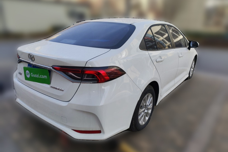 丰田 卡罗拉 2021款 TNGA 1.5L CVT精英版车身外观7