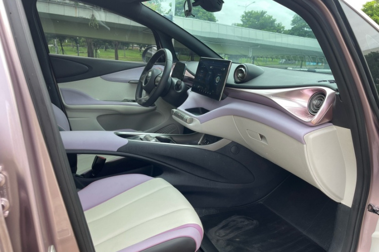 比亚迪 海豚 2021款 405km 时尚版中控内饰7005