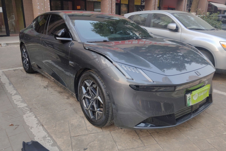 领克Z10 2024款 95kWh 766km后驱Max车身外观6002