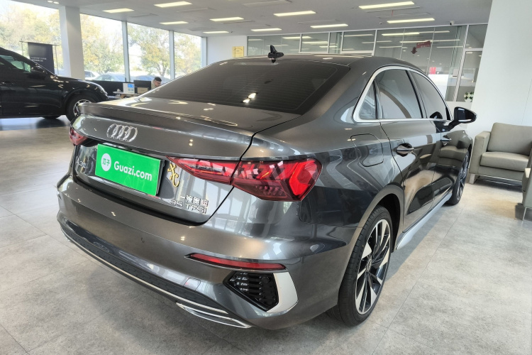 奥迪A3 2023款 改款 A3L Limousine 35 TFSI 时尚运动型车身外观6005