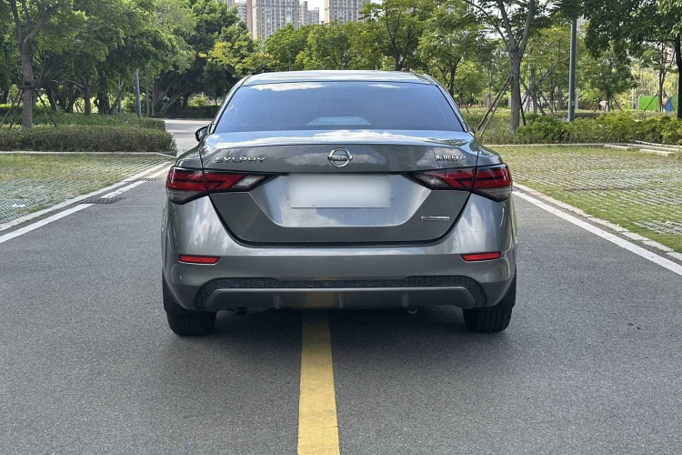 日产 轩逸 2020款 1.6L XL CVT悦享版车身外观6005