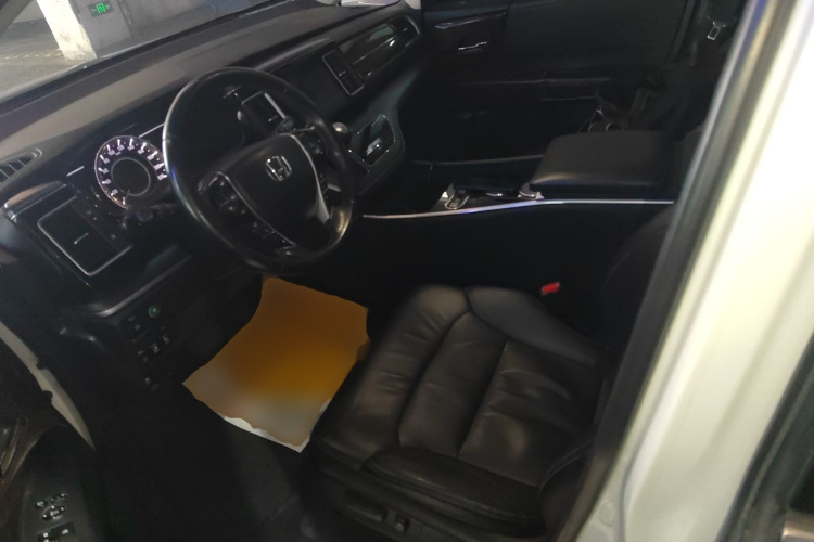 本田 艾力绅 2016款 2.4L 豪华版中控内饰19