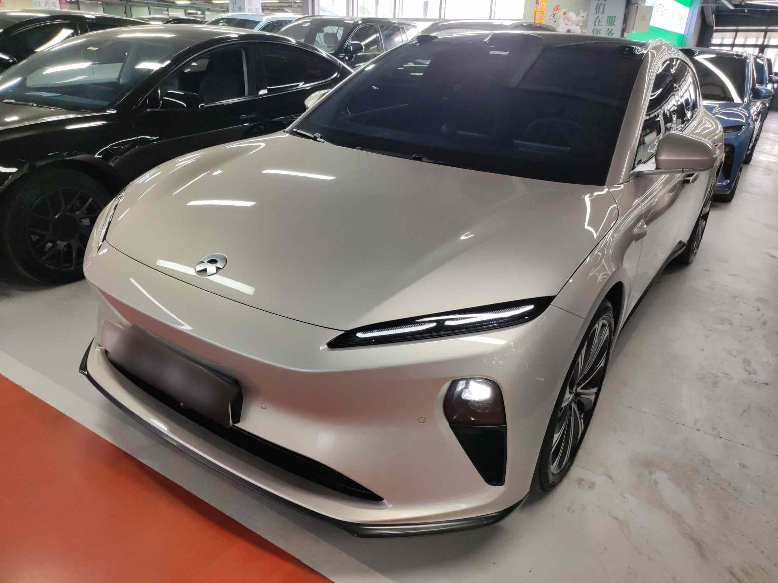 蔚来ET5T 2024款 75kWh Touring(2)