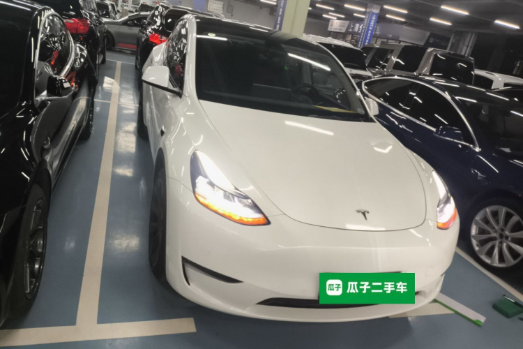 特斯拉 Model Y 2022款 长续航全轮驱动版车身外观6001