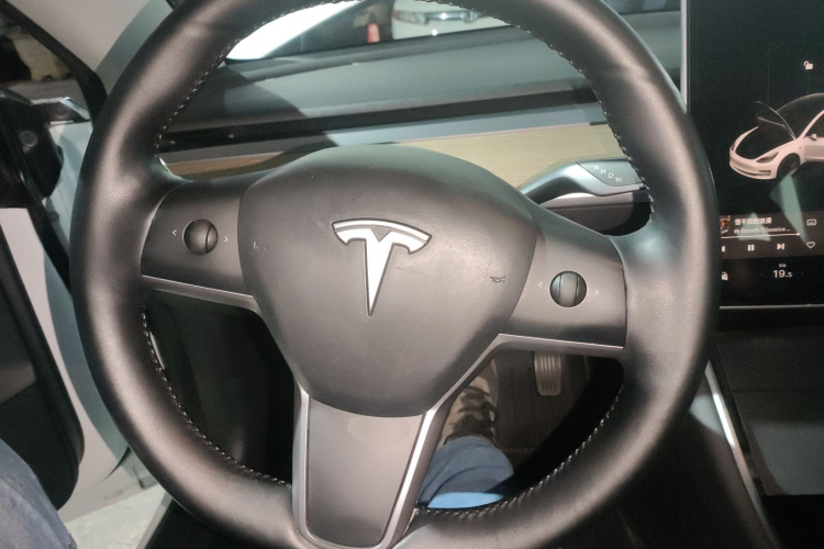 特斯拉 Model 3 2020款 改款 长续航后轮驱动版局部细节13