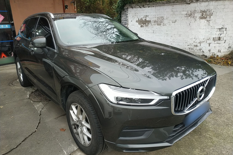 沃尔沃XC60 2019款 T5 四驱智逸版 国VI车身外观6002