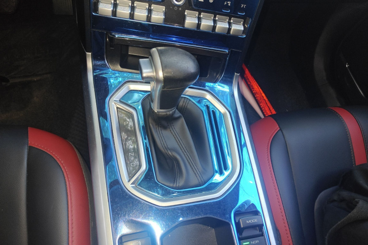 哈弗H4 2019款 1.5GDIT DCT豪华智联版 国V局部细节18