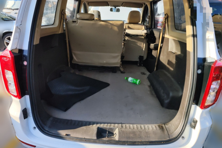 五菱汽车 五菱宏光 2019款 1.5L S舒适型国VI LAR局部细节23