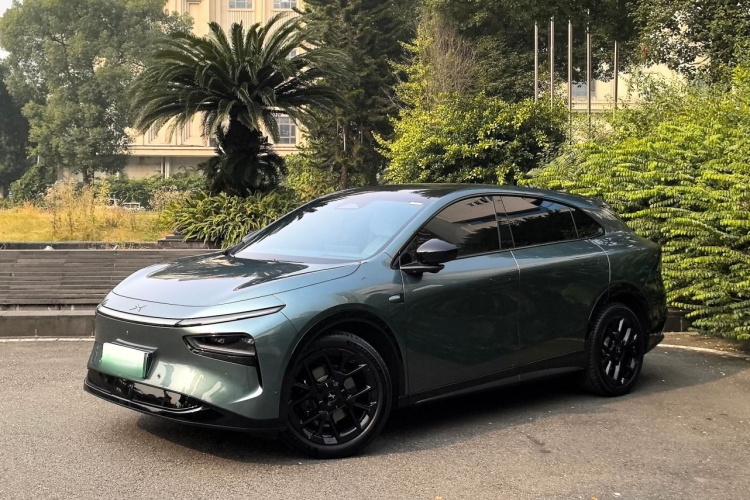 小鹏G7 2025款 702 超长续航 Ultra车身外观6001