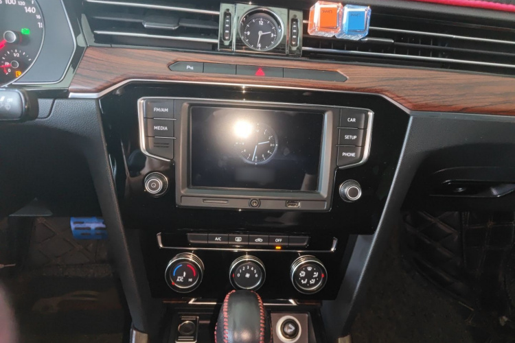 大众 迈腾 2017款 330TSI DSG 领先型局部细节16