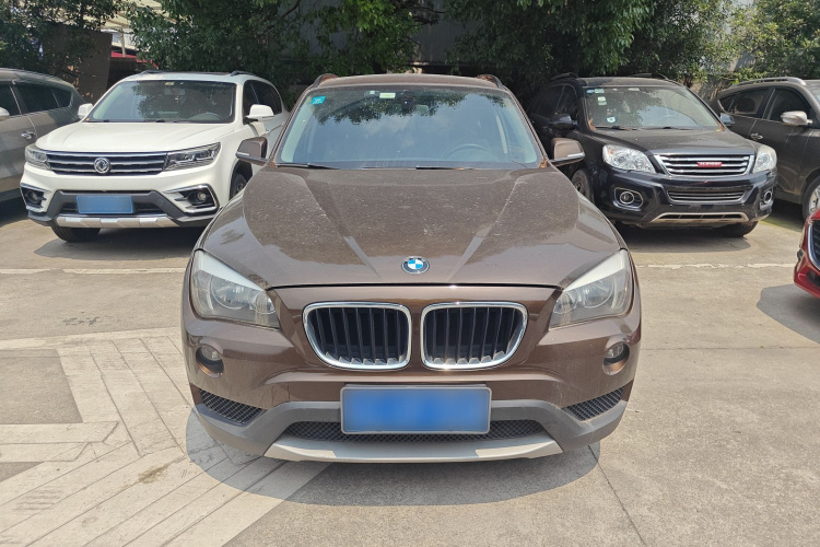 宝马X1 2013款 sDrive18i 时尚型车身外观2