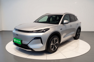 吉利银河 银河星舰7 EM-i 2025款 120km 启航+版