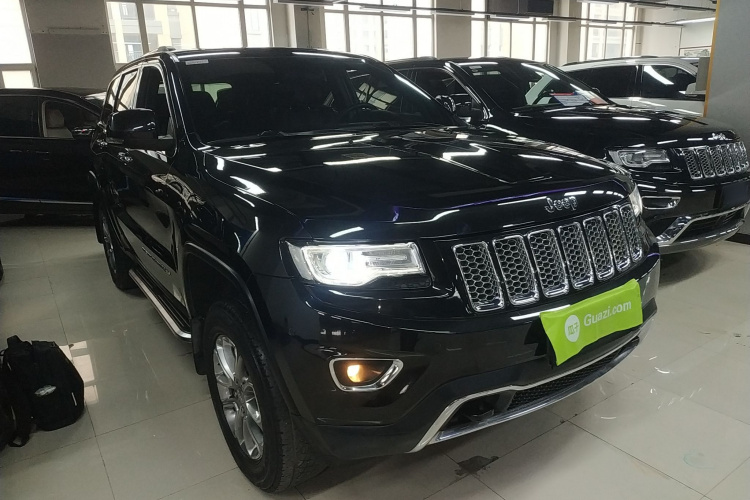 Jeep 大切诺基(进口) 2014款 3.6L 精英导航版车身外观3