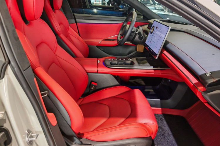 小米汽车 小米SU7 2024款 四驱超长续航高阶智驾Max版局部细节41