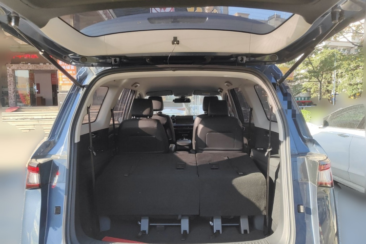 五菱汽车 五菱佳辰 2022款 1.5T CVT智享豪华型中控内饰23