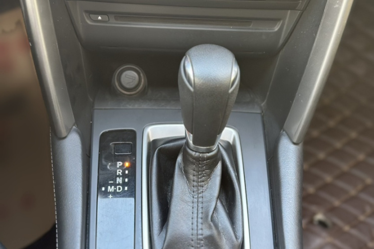 马自达CX-4 2018款 2.0L 自动两驱蓝天探索版 国V中控内饰7007