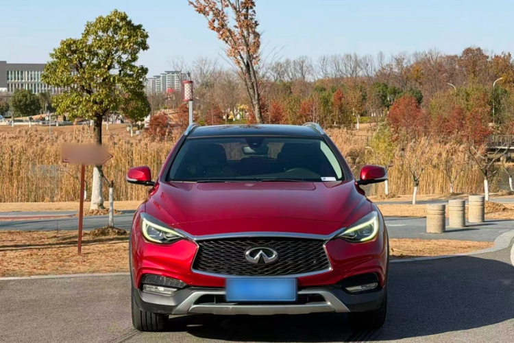 英菲尼迪QX30 2017款 1.6T 两驱运动版车身外观6004