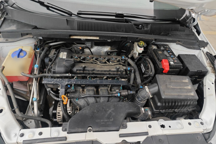 奇瑞 艾瑞泽5 2021款 PRO 1.5L CVT青春版机舱底盘24