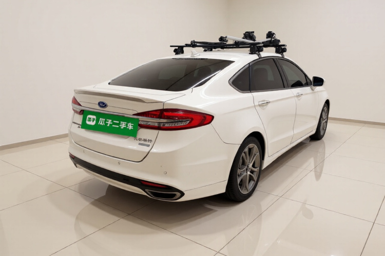 福特 蒙迪欧 2017款 EcoBoost 245 豪华运动型车身外观7