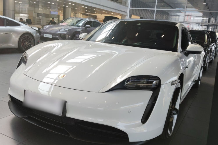 保时捷 2020款 Taycan车身外观1