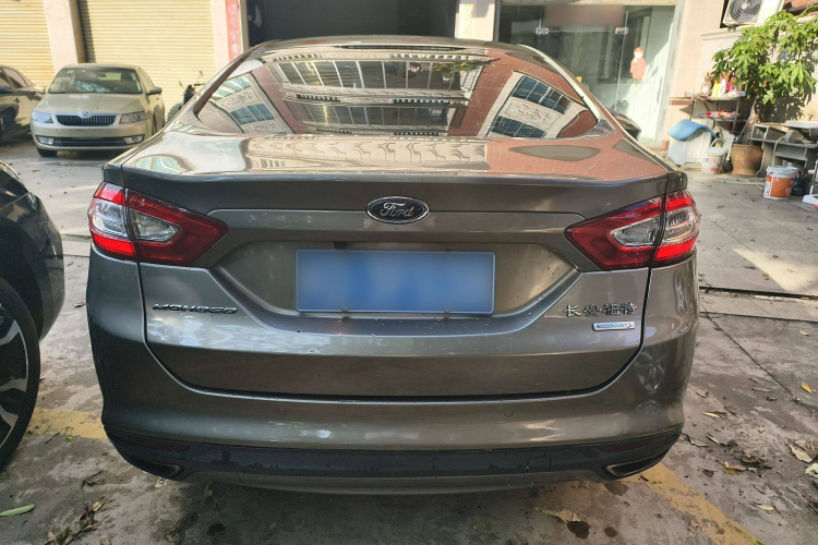 福特 蒙迪欧 2013款 1.5L GTDi180时尚型车身外观6005