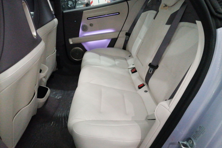 阿维塔06 2025款 Pro增程版中控内饰7004