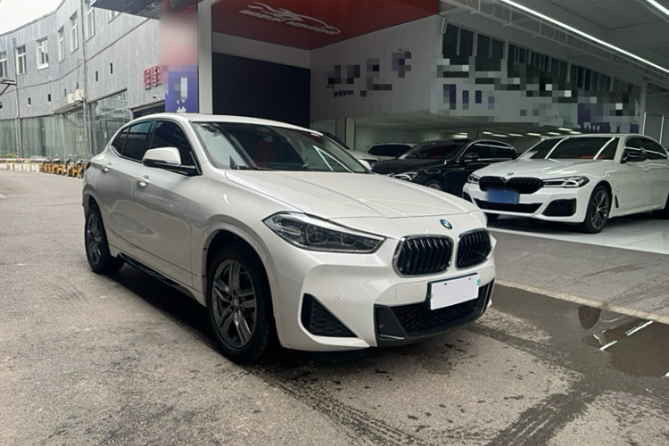 宝马X2 2021款 改款 sDrive25i M运动套装车身外观6003