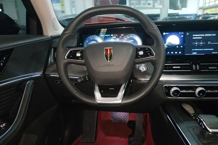 红旗HS5 2023款 2.0T 旗享Pro版中控内饰13