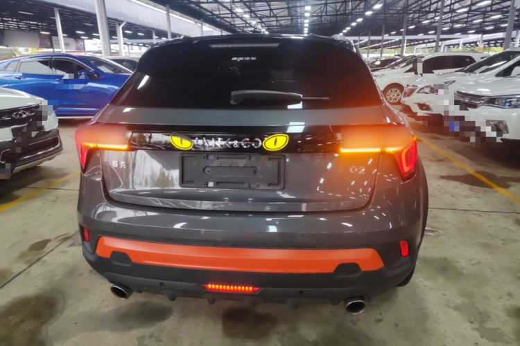 领克02 2019款 1.5T DCT两驱耀Pro版 国VI车身外观6