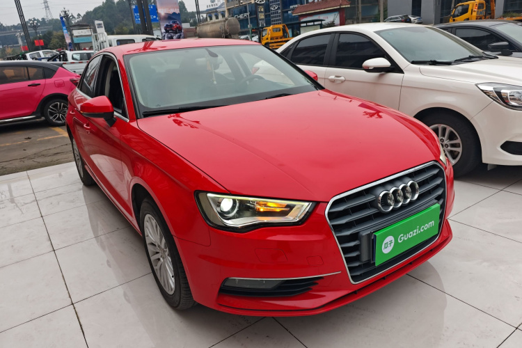 奥迪A3 2014款 Limousine 35 TFSI 自动进取型车身外观3