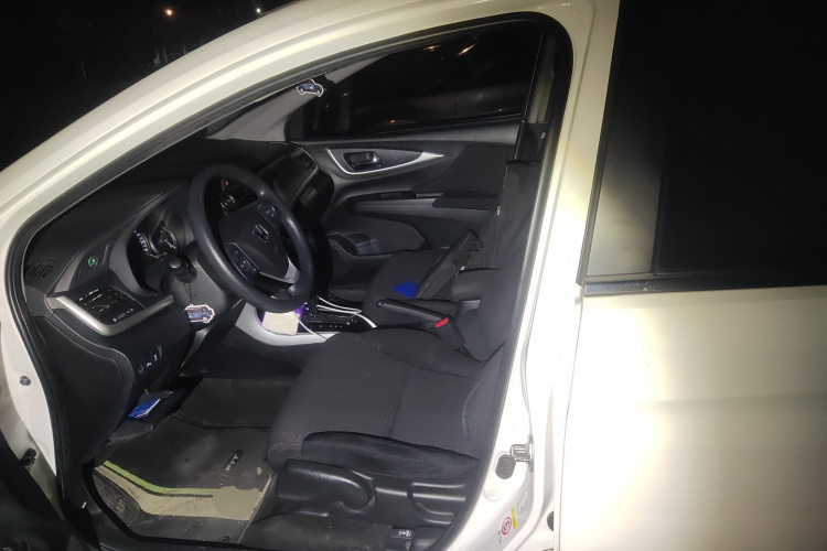 本田 凌派 2016款 1.8L CVT豪华版中控内饰19