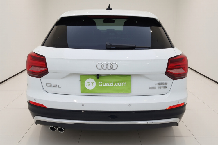 奥迪Q2L 2020款 35 TFSI 进取动感型车身外观6
