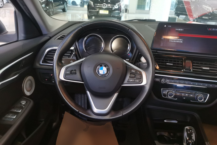 宝马1系 2021款 改款 120i M运动版局部细节13