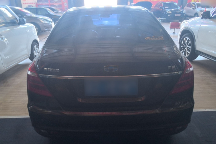 吉利汽车 帝豪 2017款 三厢百万款 1.5L 手动向上版车身外观6