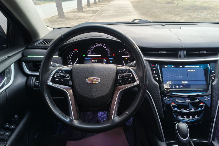 凯迪拉克XTS 2018款 28T 技术型中控内饰7009