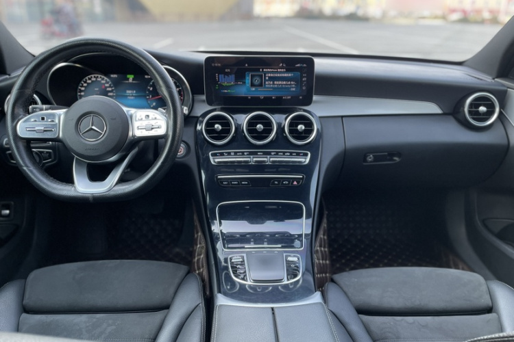 奔驰C级 2020款 C 260 运动版中控内饰7005