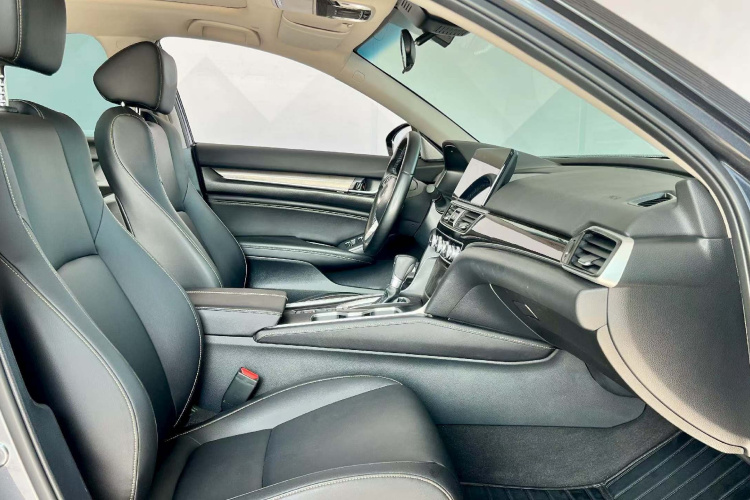 本田 雅阁 2022款 260TURBO 幻夜·尊贵版中控内饰7007